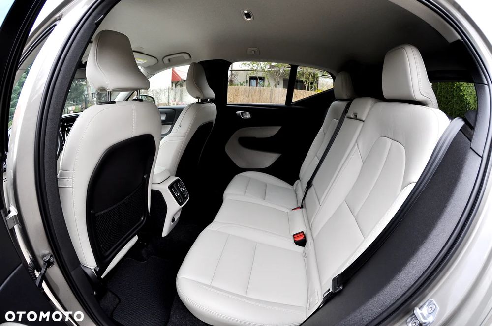 Volvo XC 40 T3 Inscription - 26