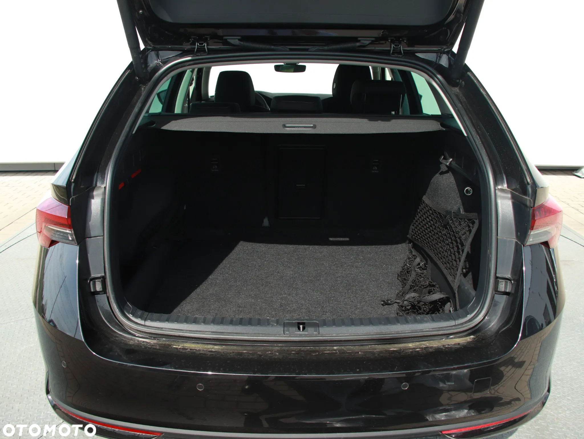 Skoda Octavia 2.0 TDI Selection DSG - 9