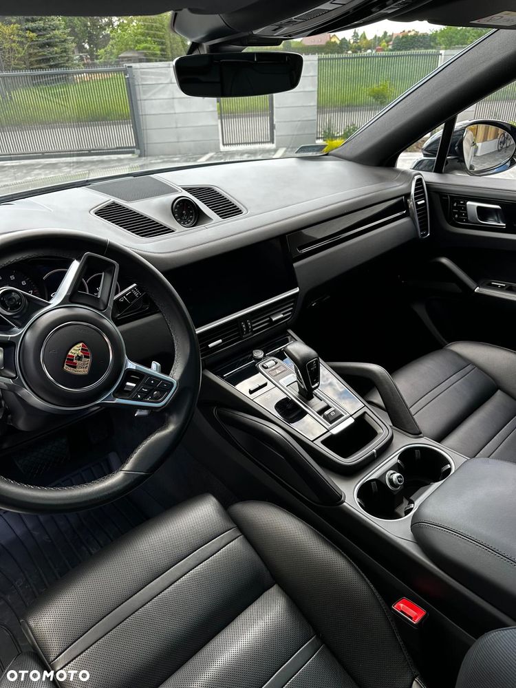Porsche Cayenne Standard - 14