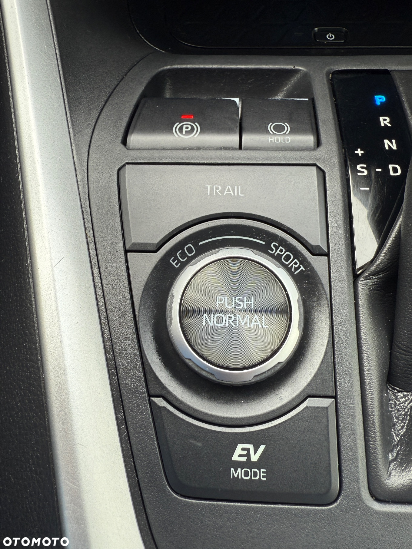 Toyota RAV4 2.5 Hybrid Selection 4x4 - 33