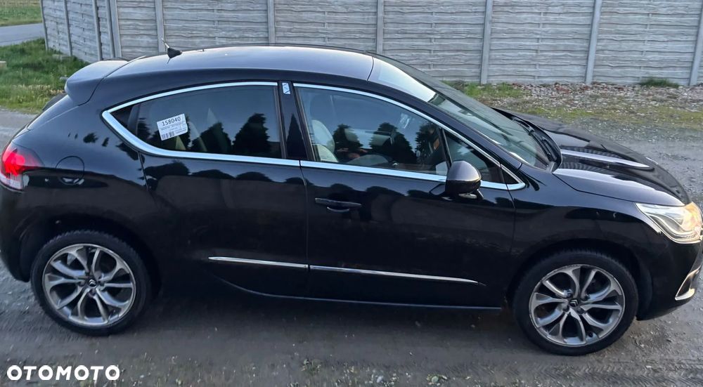 Citroën DS4 2.0 HDi SportChic - 12