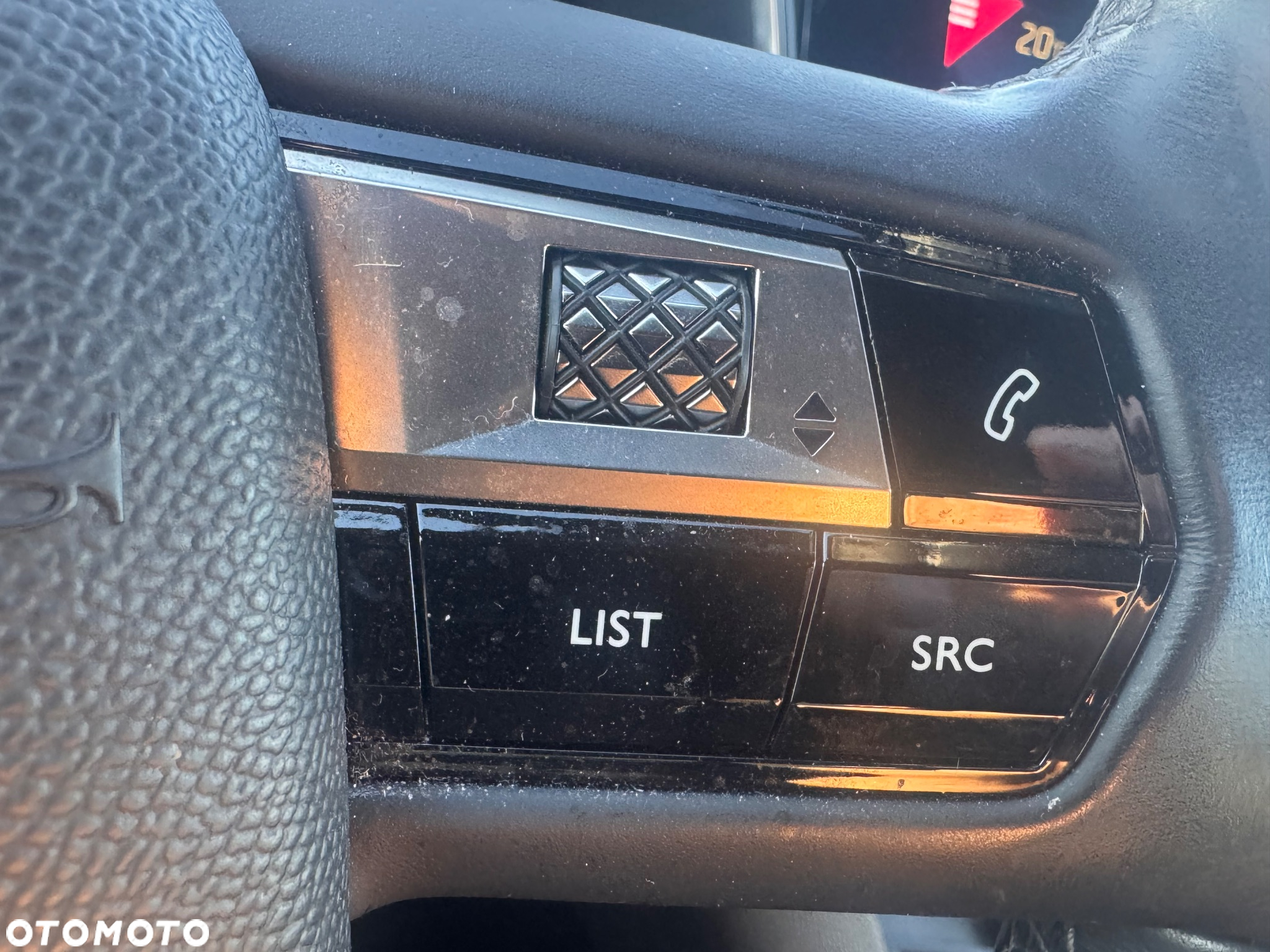 DS Automobiles DS 7 Crossback 1.5 BlueHDi Bastille - 15