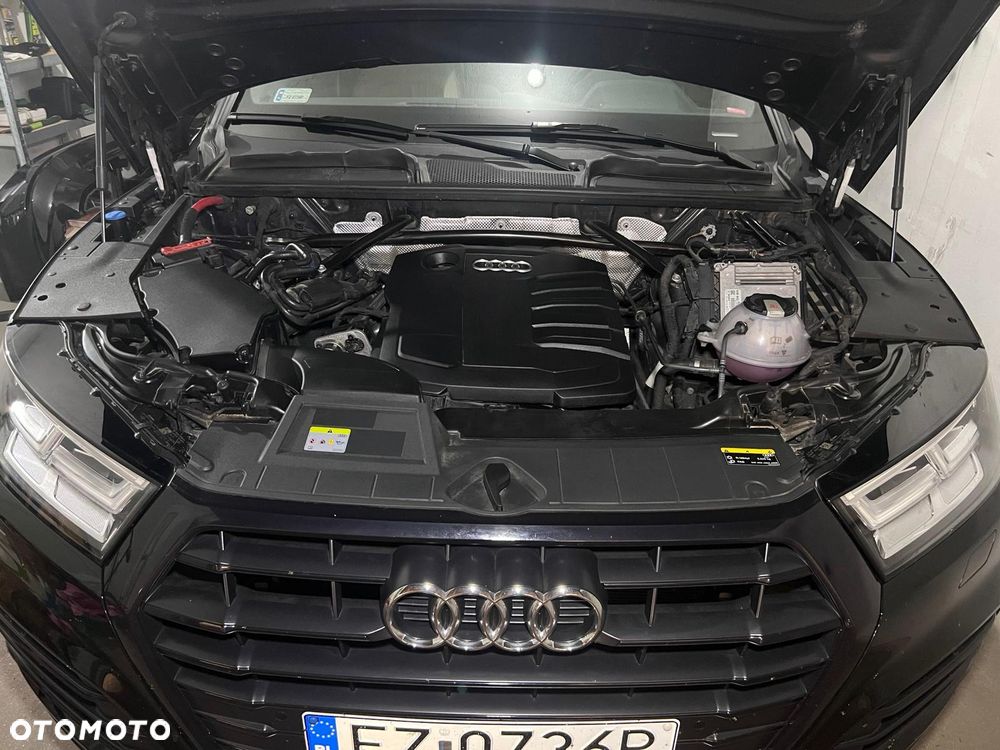 Audi Q5 35 TDI mHEV S Line S tronic - 32