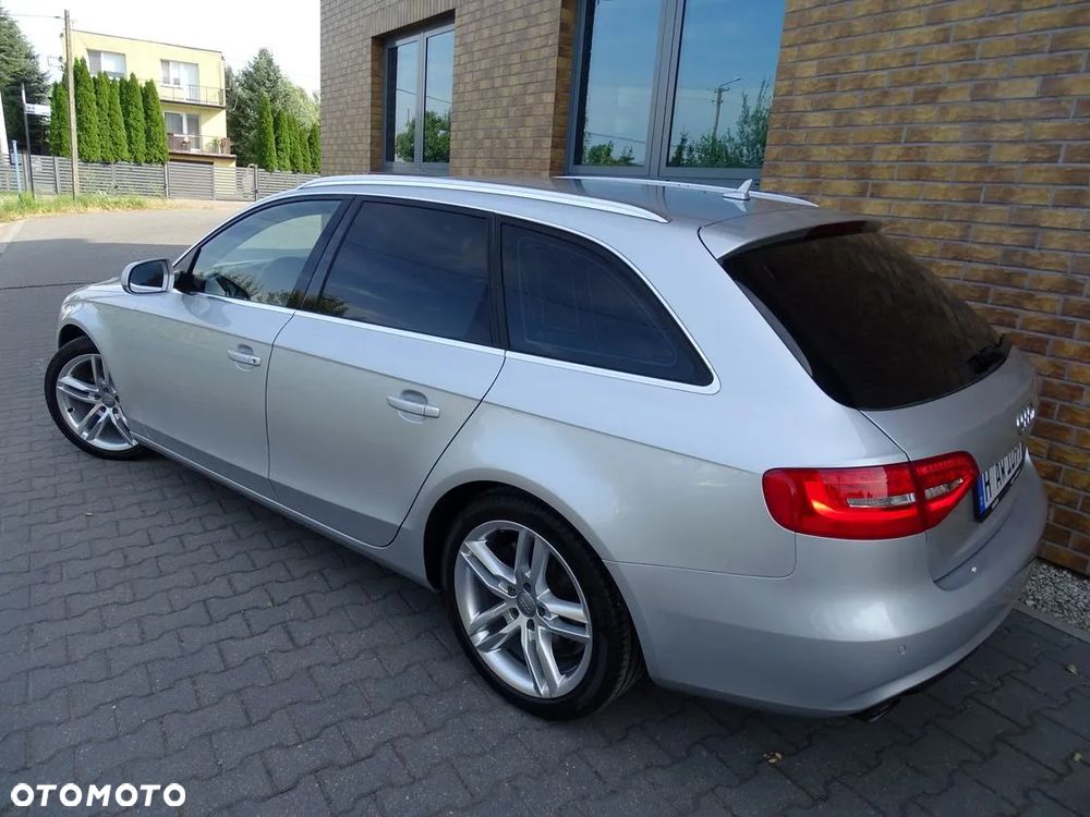 Audi A4 Avant 2.0 TDI DPF Attraction - 10