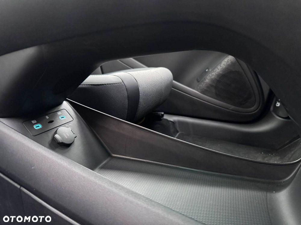 BYD Dolphin G Comfort E-CVT - 22