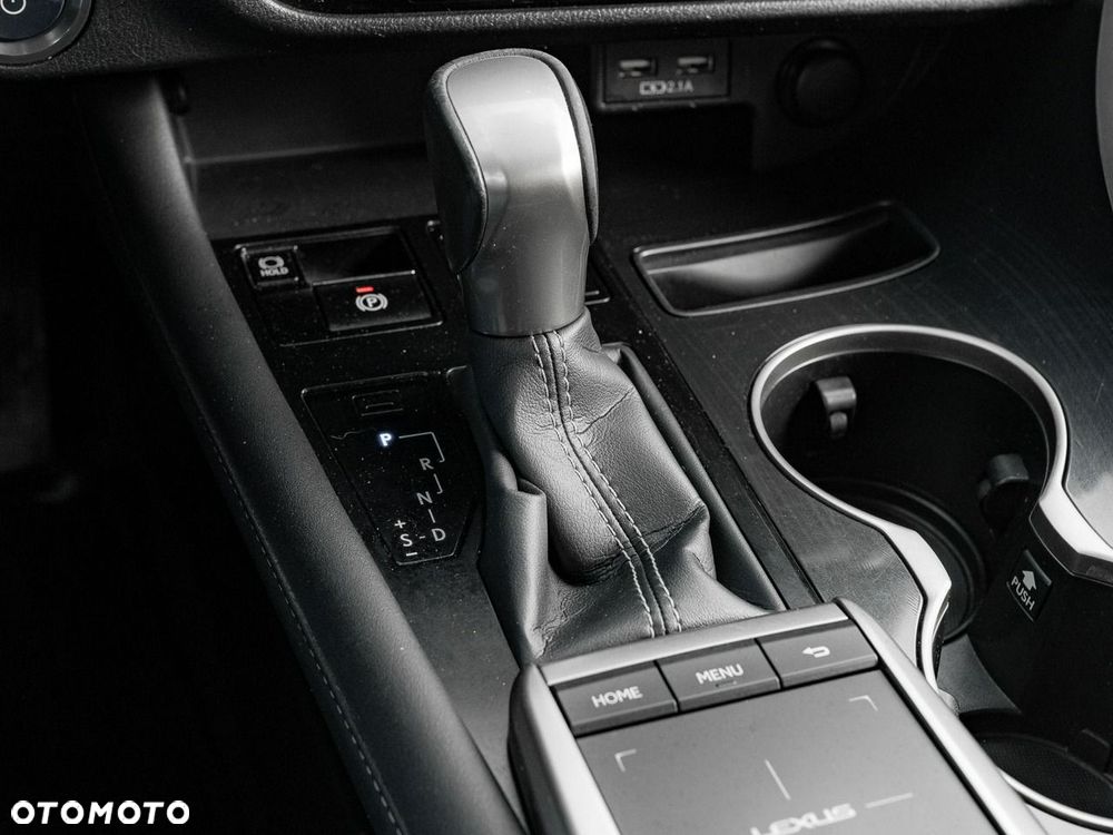 Lexus RX 450h Prestige - 18