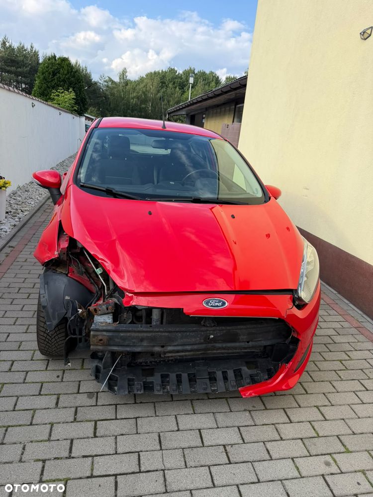 Ford Fiesta 1.25 Ambiente - 2