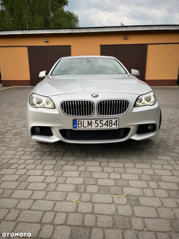 BMW Seria 5 535i xDrive Sport-Aut - 4