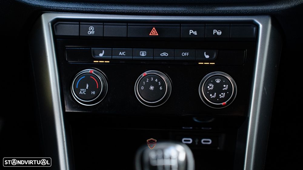 VW T-Roc 1.0 TSI Life - 28