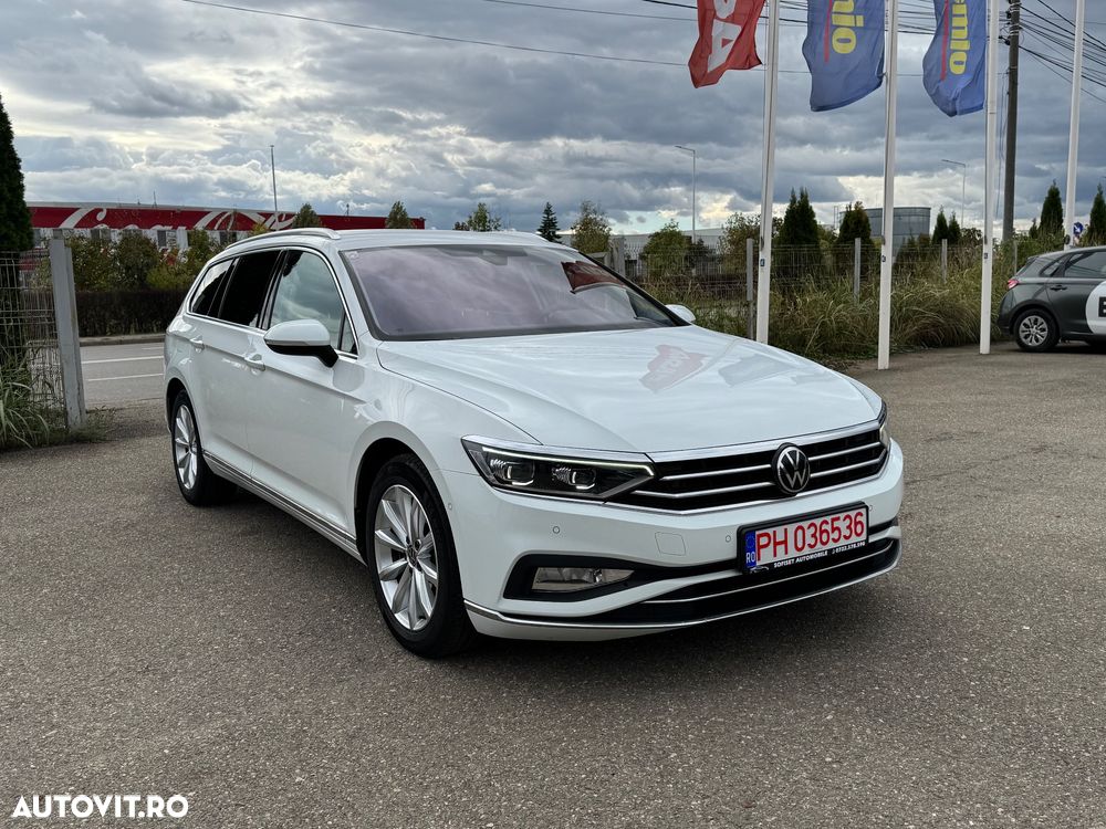 Volkswagen Passat Variant 2.0 TDI SCR DSG Elegance - 12