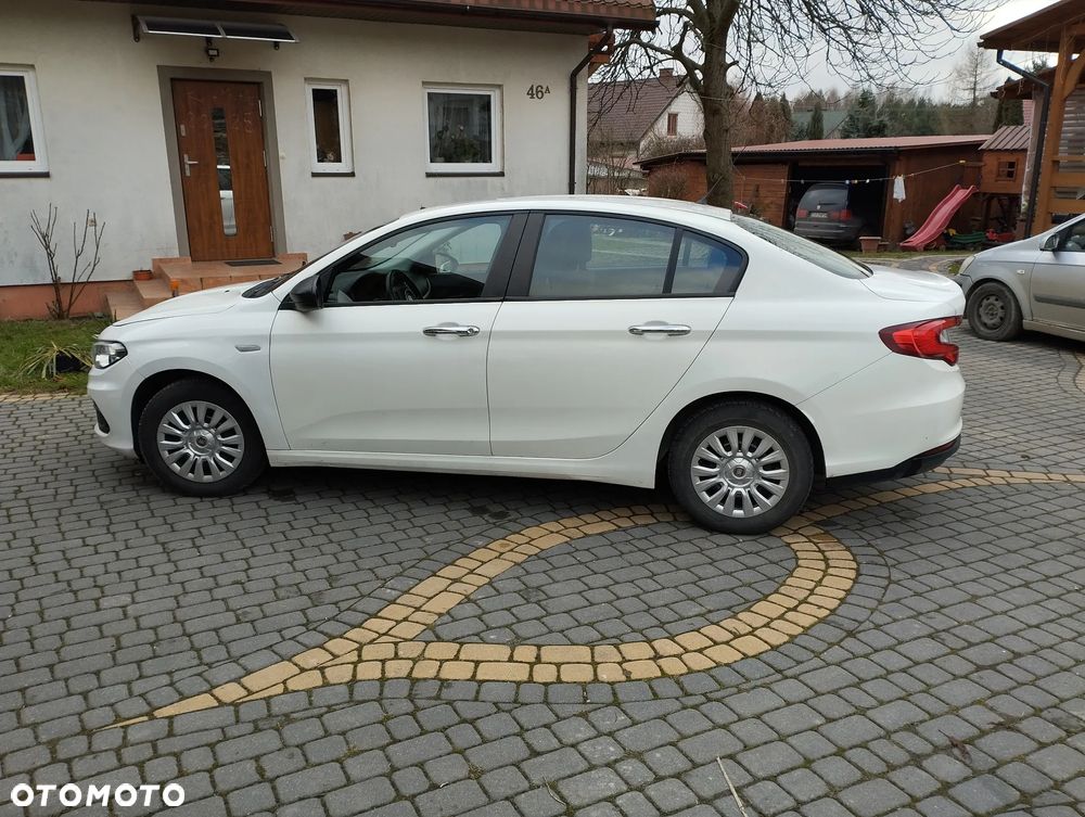 Fiat Tipo 1.4 16V Easy - 5