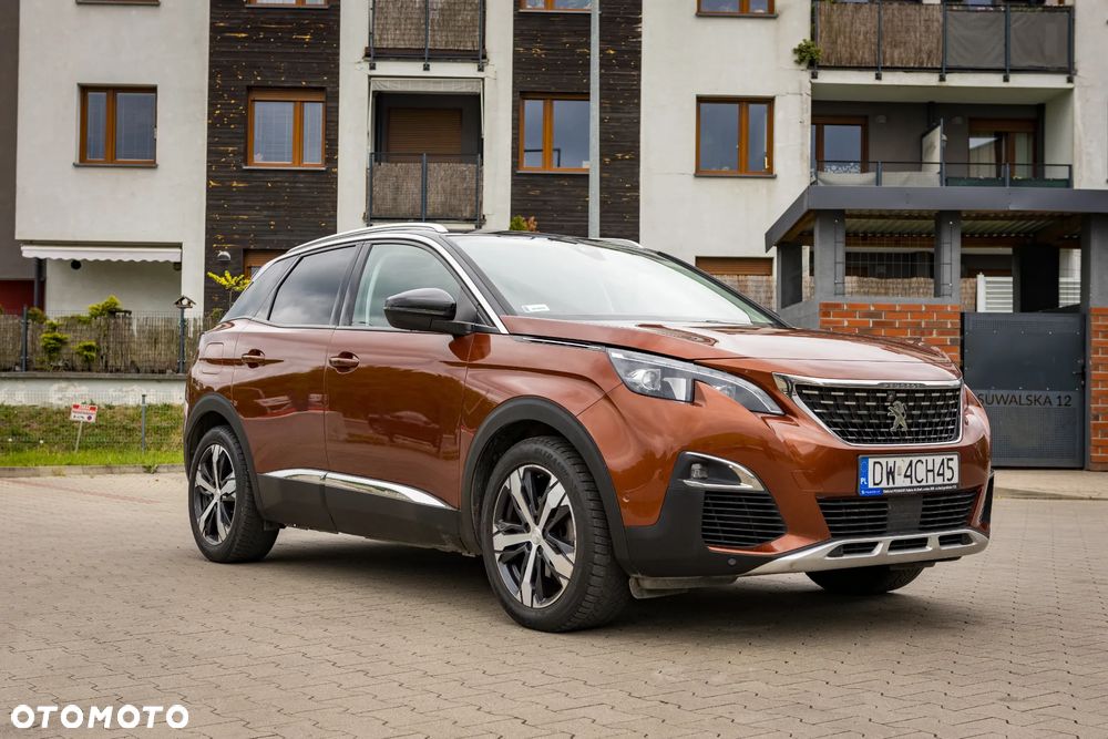 Peugeot 3008 1.6 PureTech GPF Allure S&S EAT8 - 1