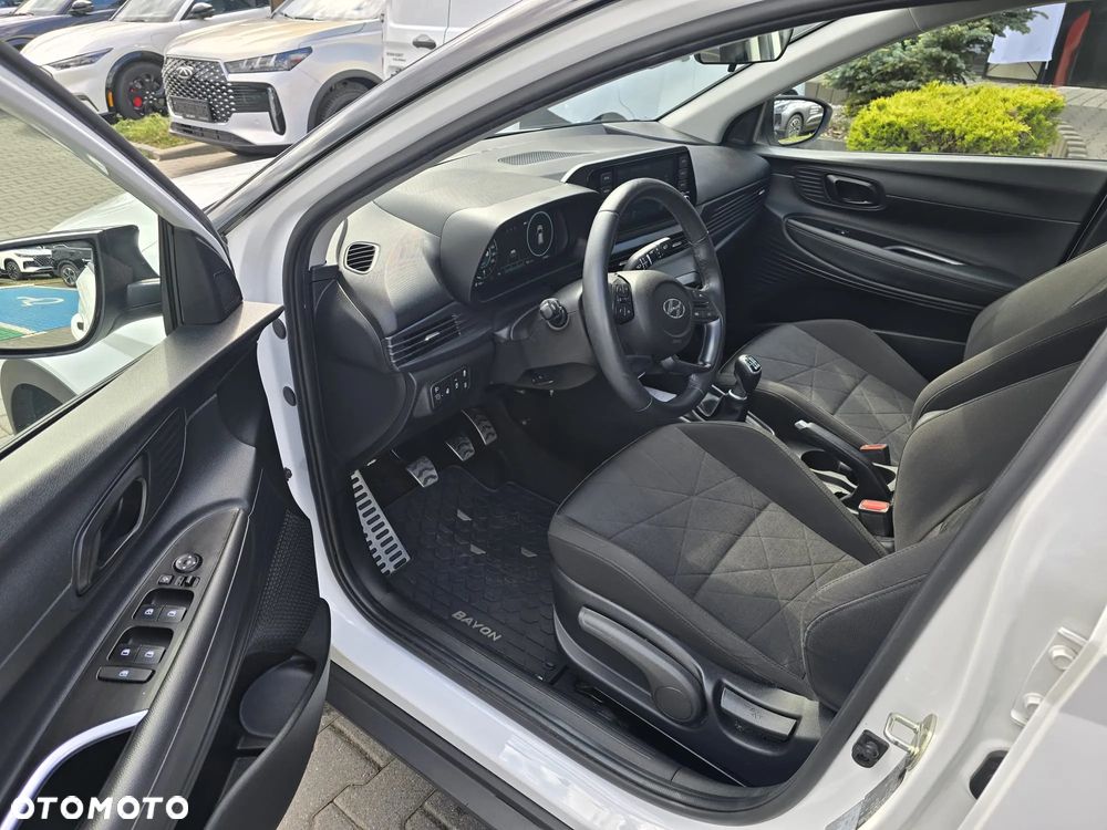 Hyundai Bayon 1.0 T-GDI Smart - 13