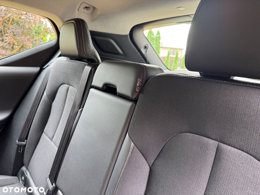 Volvo XC 40 T4 Geartronic Momentum - 22