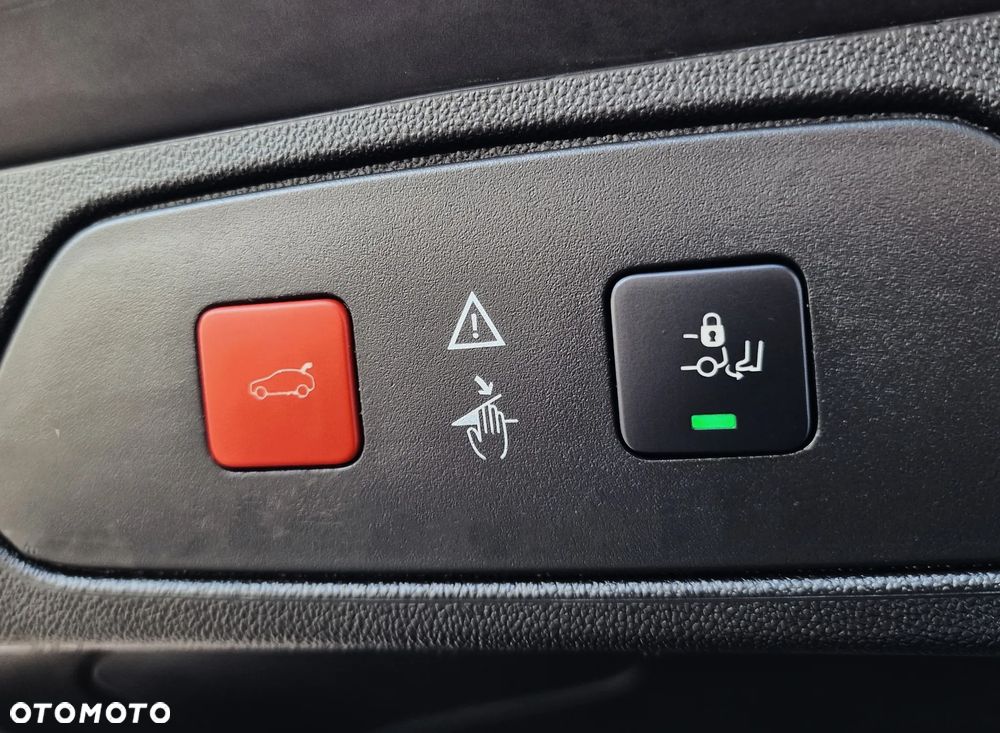 Opel Grandland X 1.6 Start/Stop Automatik Business Elegance - 34
