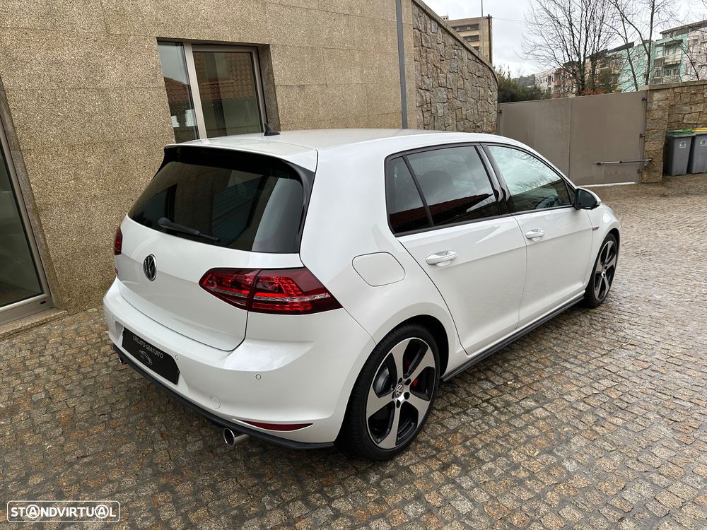 VW Golf 2.0 TSi GTi Performance - 6