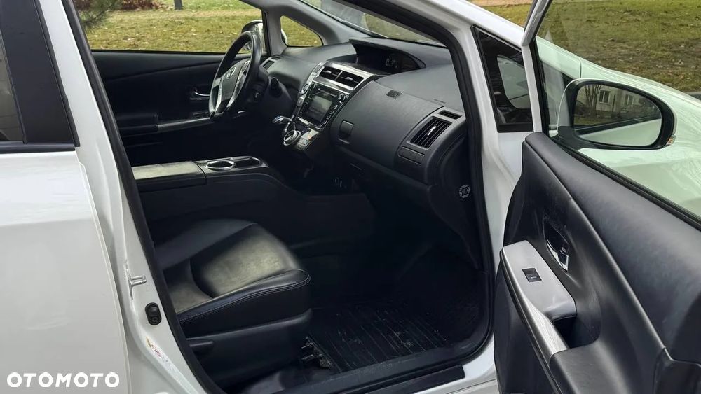 Toyota Prius+ (Hybrid) Executive - 7