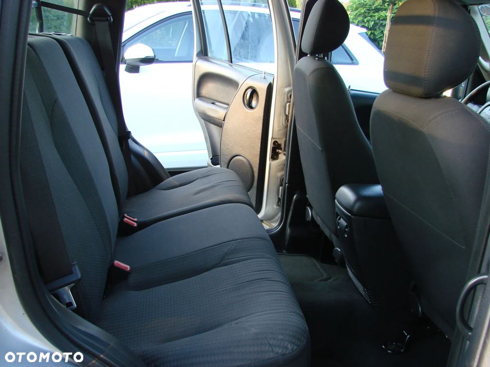 Jeep Cherokee 2.5L CRD Sport - 23