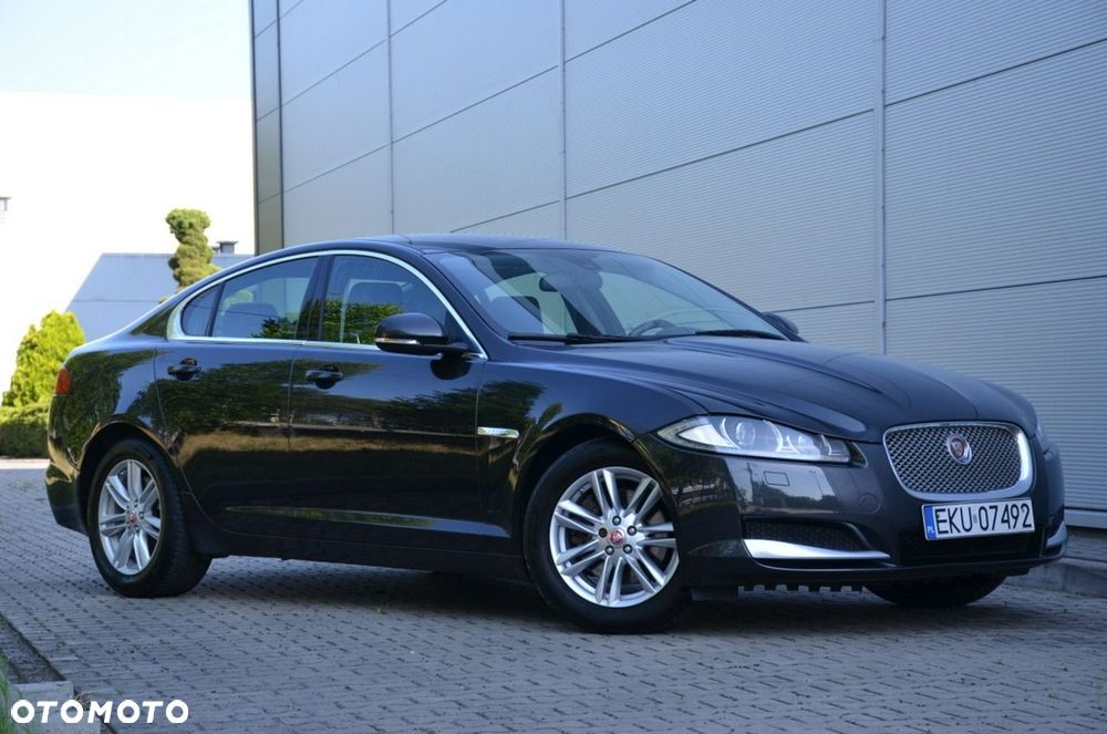 Jaguar XF - 15