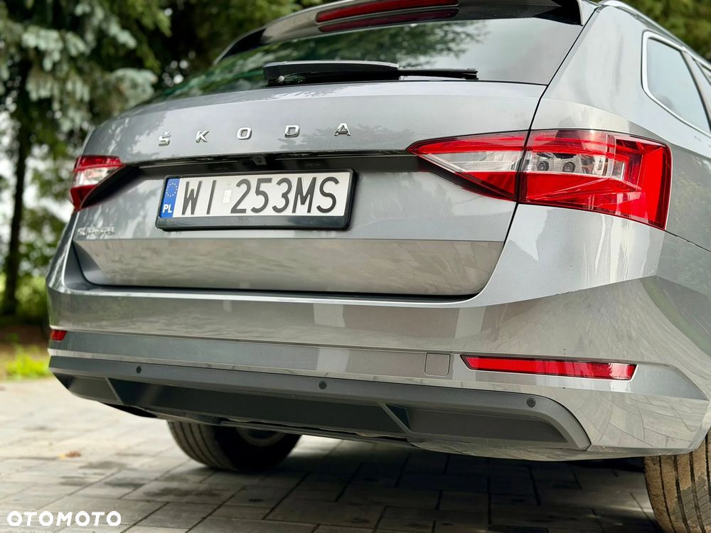 Skoda Superb 2.0 TDI SCR Ambition DSG - 26