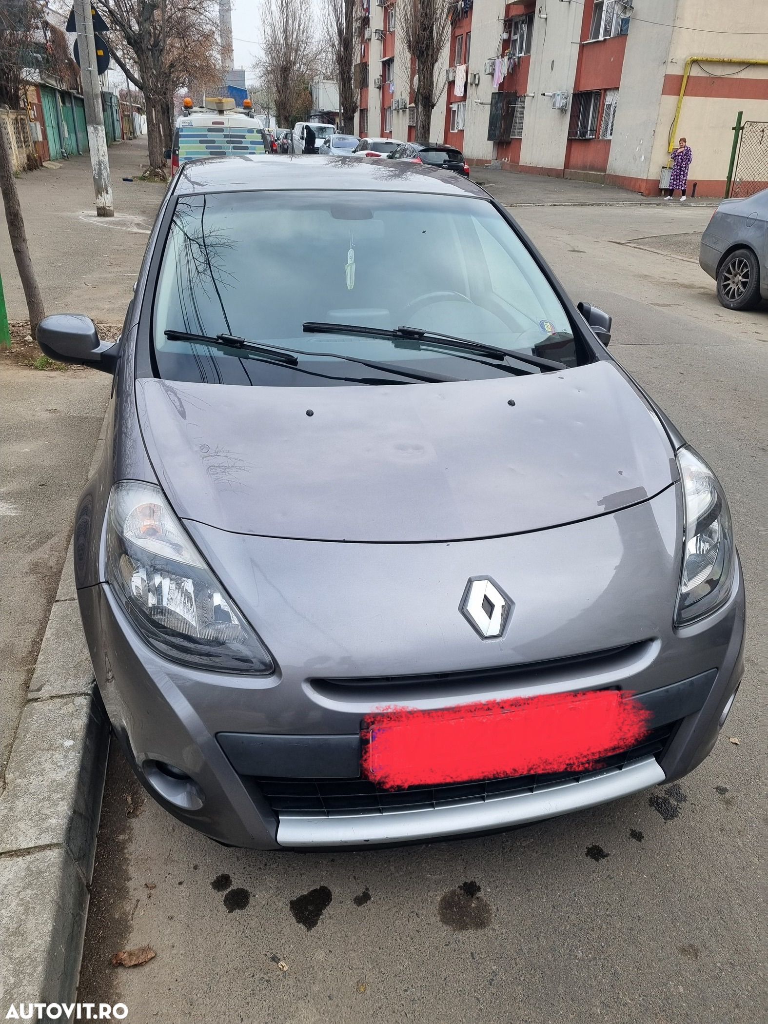 Renault Clio III 1.2 16V Authentique - 1