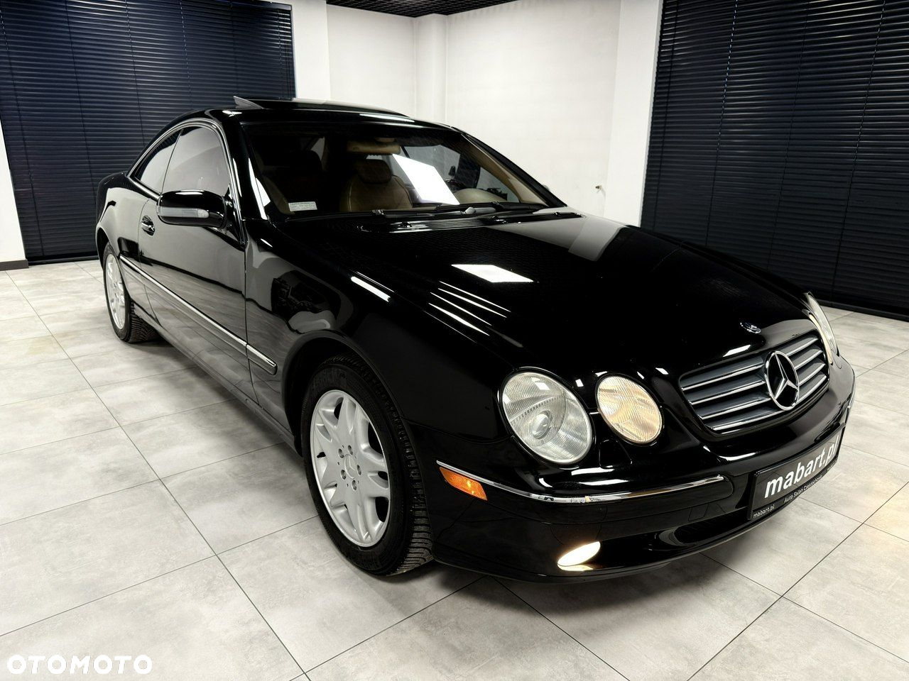 Mercedes-Benz CL - 8