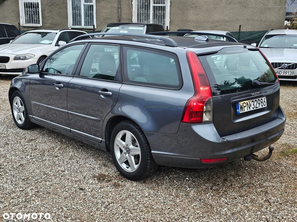 Volvo V50 2.0D Momentum - 4