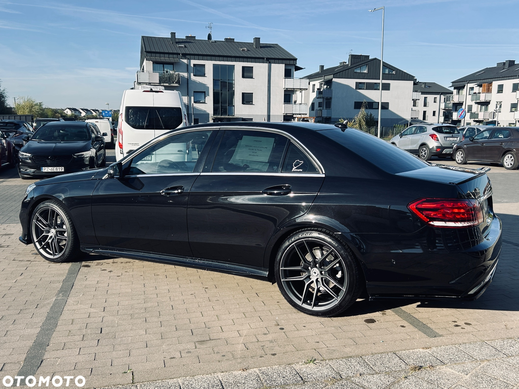 Mercedes-Benz Klasa E 200 CGI BlueEFFICIENCY Automatik Avantgarde - 6