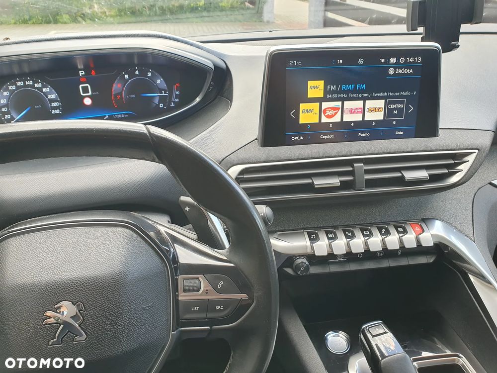 Peugeot 3008 1.2 PureTech Allure Pack S&S EAT8 - 28