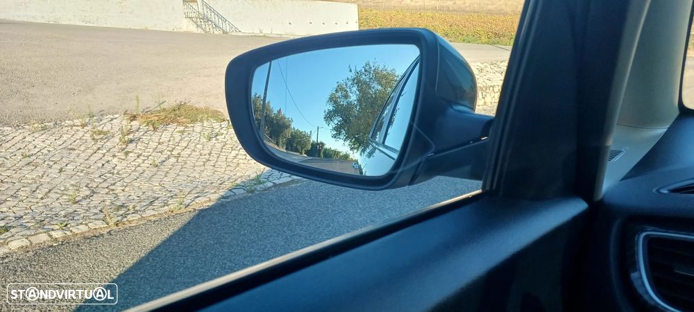 Kia Carens 1.7 CRDi ISG TX - 47