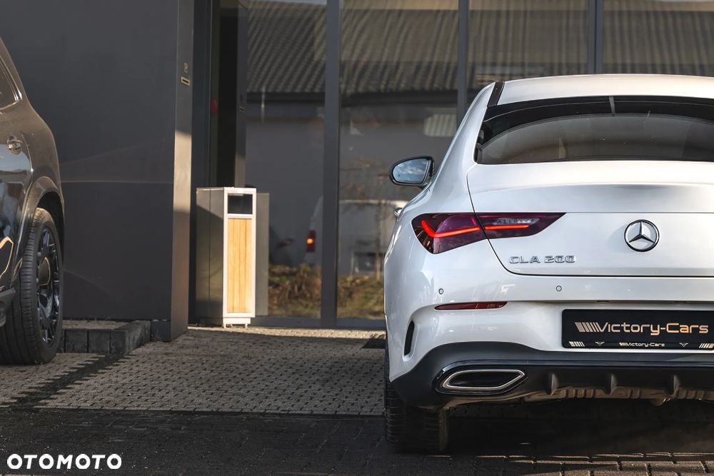 Mercedes-Benz CLA 200 7G-DCT Edition AMG Line - 17