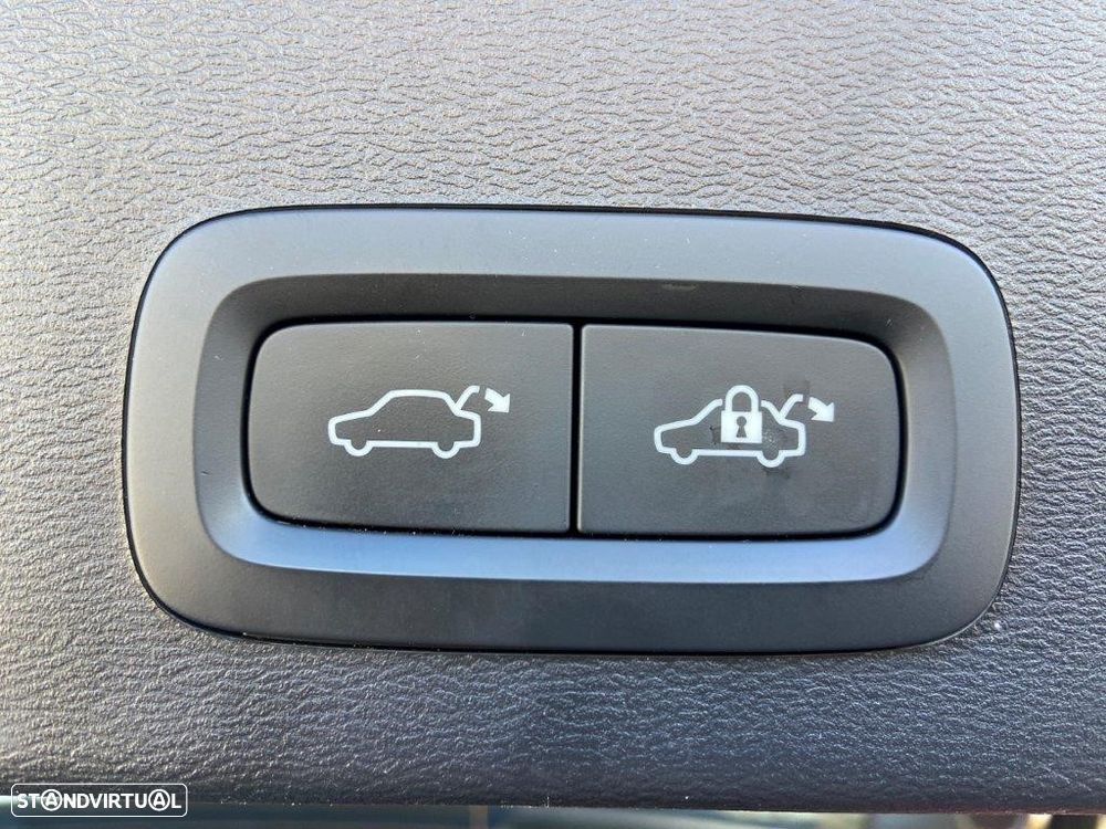 Volvo XC 40 Recharge Ultimate - 15