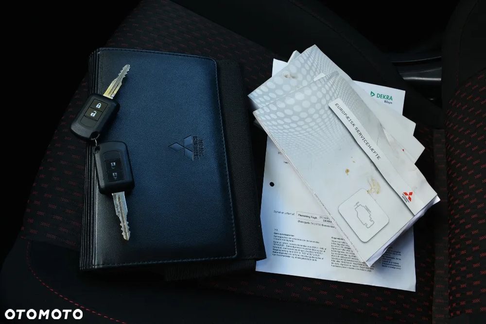 Mitsubishi ASX 1.6 2WD Diamant Edition - 16