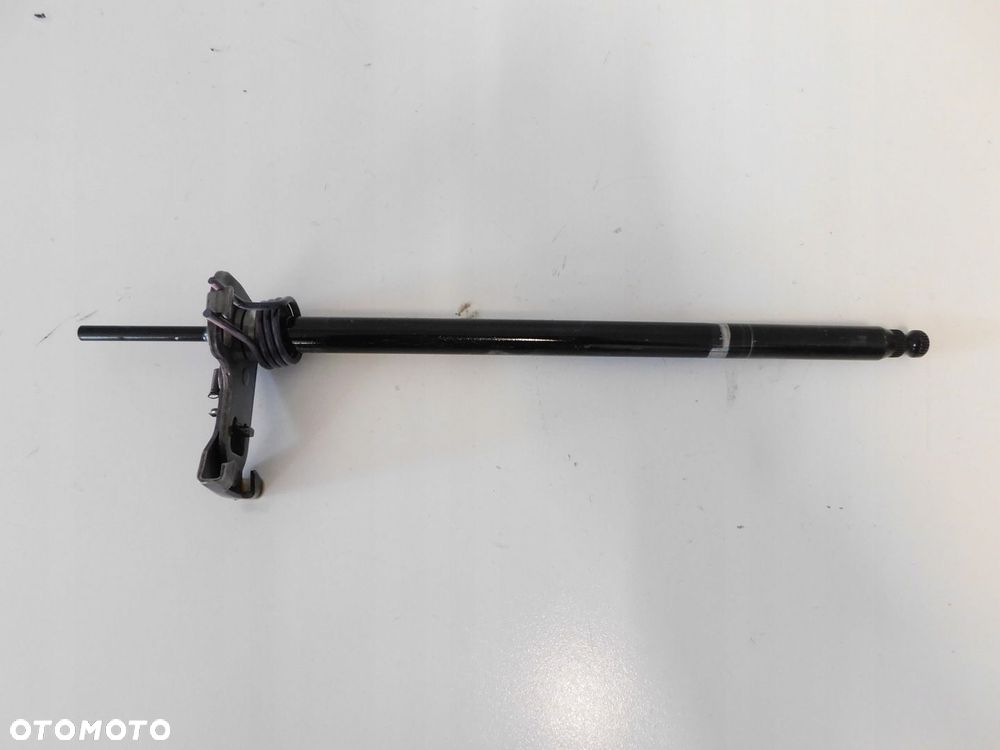 KAWASAKI Z1000 07-09 ZRT00AE WAŁEK ZMIANY BIEGÓW - 1