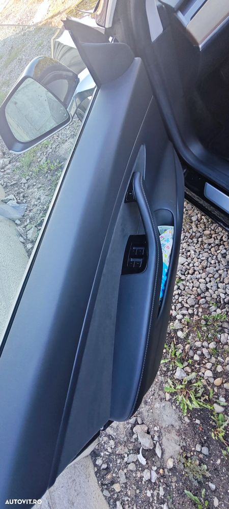 Tesla Model 3 Standard Reichweite Plus Hinterradantrieb - 9