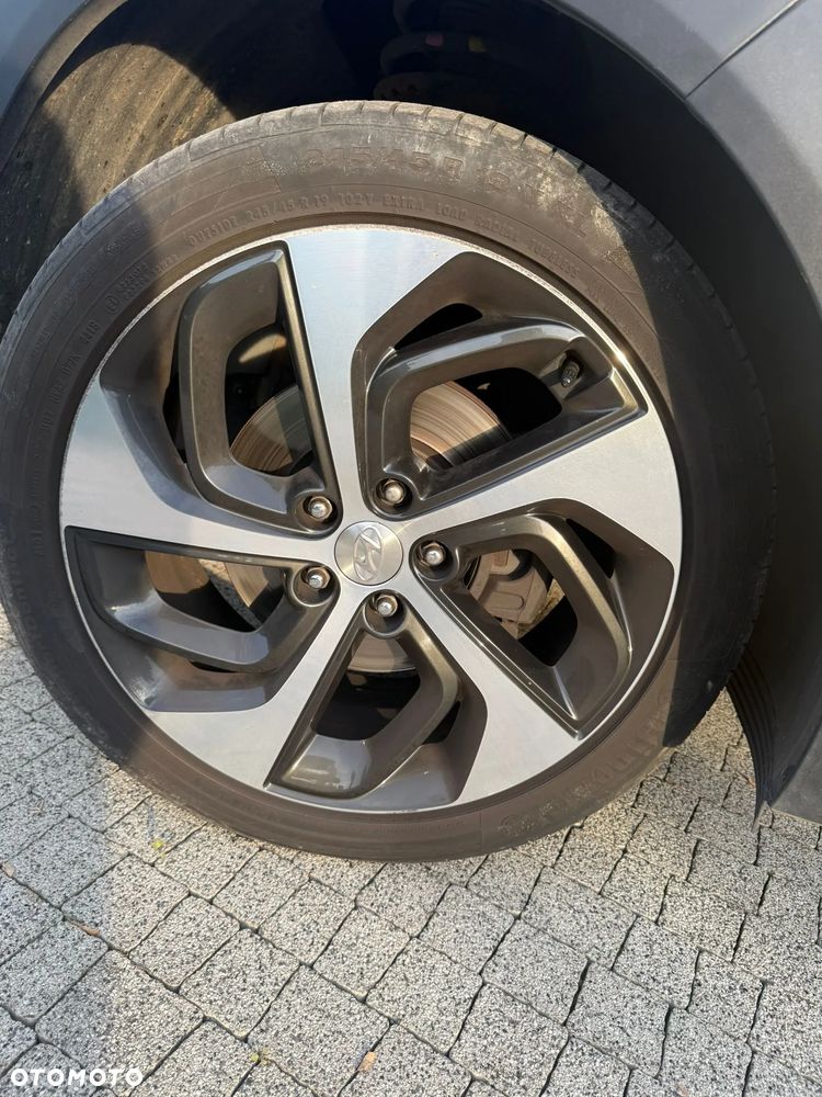 Hyundai Tucson 1.6 T-GDi Premium 4WD DCT - 16