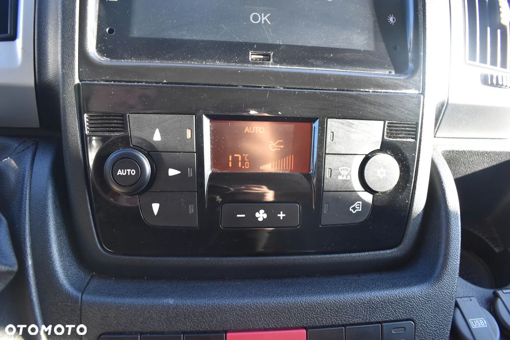 Peugeot BOXER 335 BLUEHDI L3H2 FURGON ZABUDOWA IZOTERMICZNA - 21