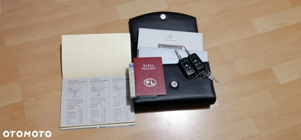 Mercedes-Benz ML - 15