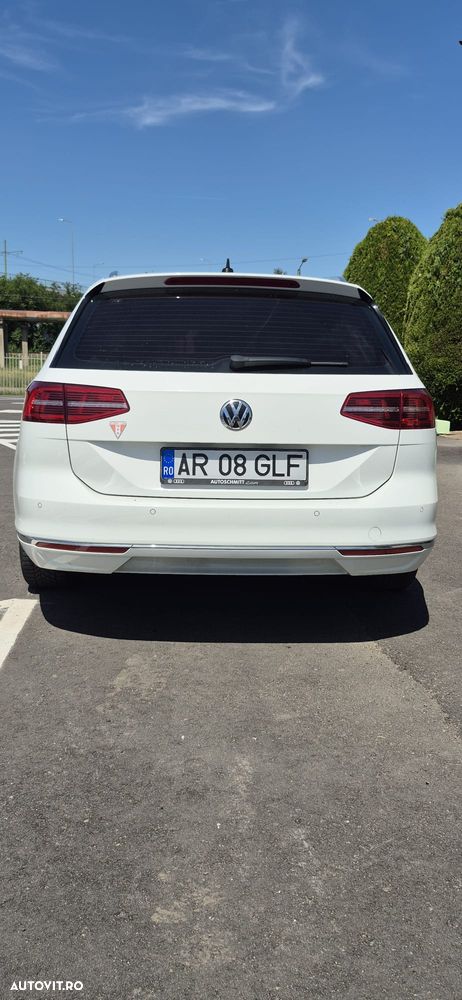 Volkswagen Passat - 14