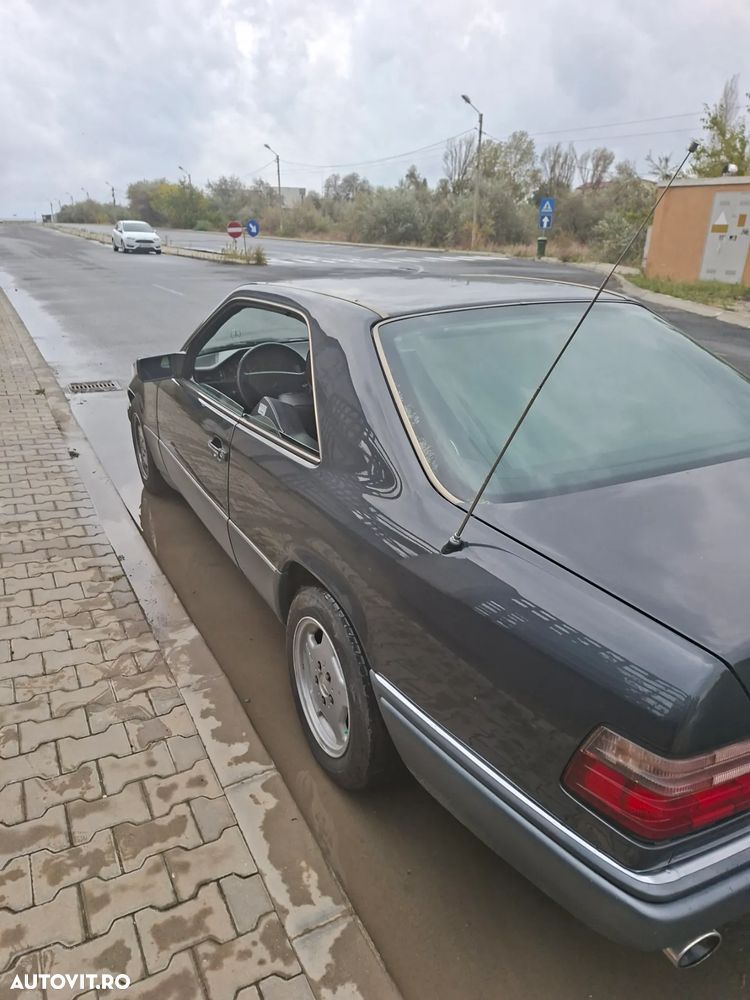 Mercedes-Benz W124 - 10