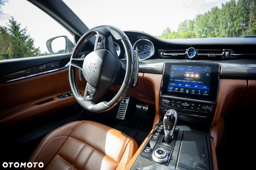 Maserati Quattroporte GranSport GTS - 12