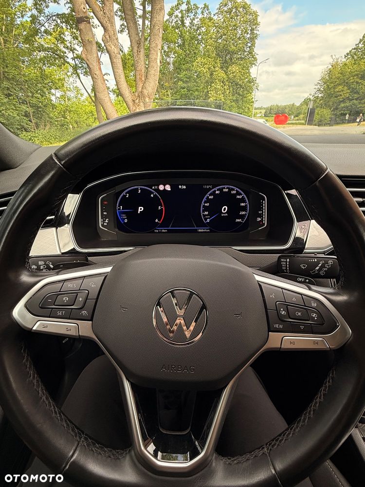Volkswagen Passat 2.0 TDI EVO Business DSG - 16