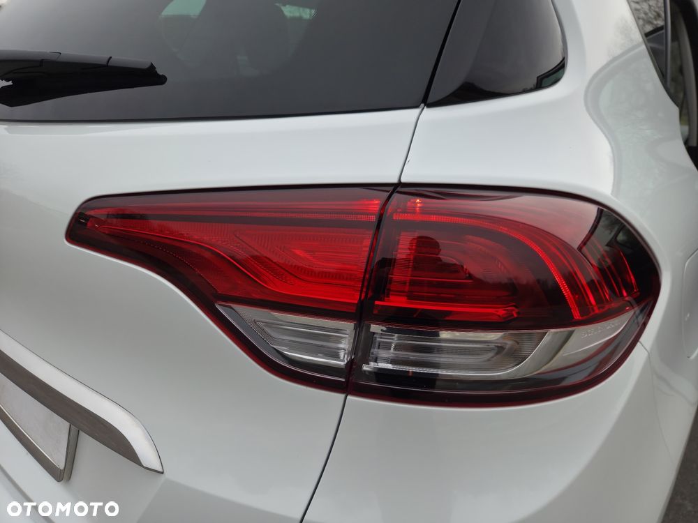 Renault Scenic BLUE dCi 120 EDC BUSINESS EDITION - 33