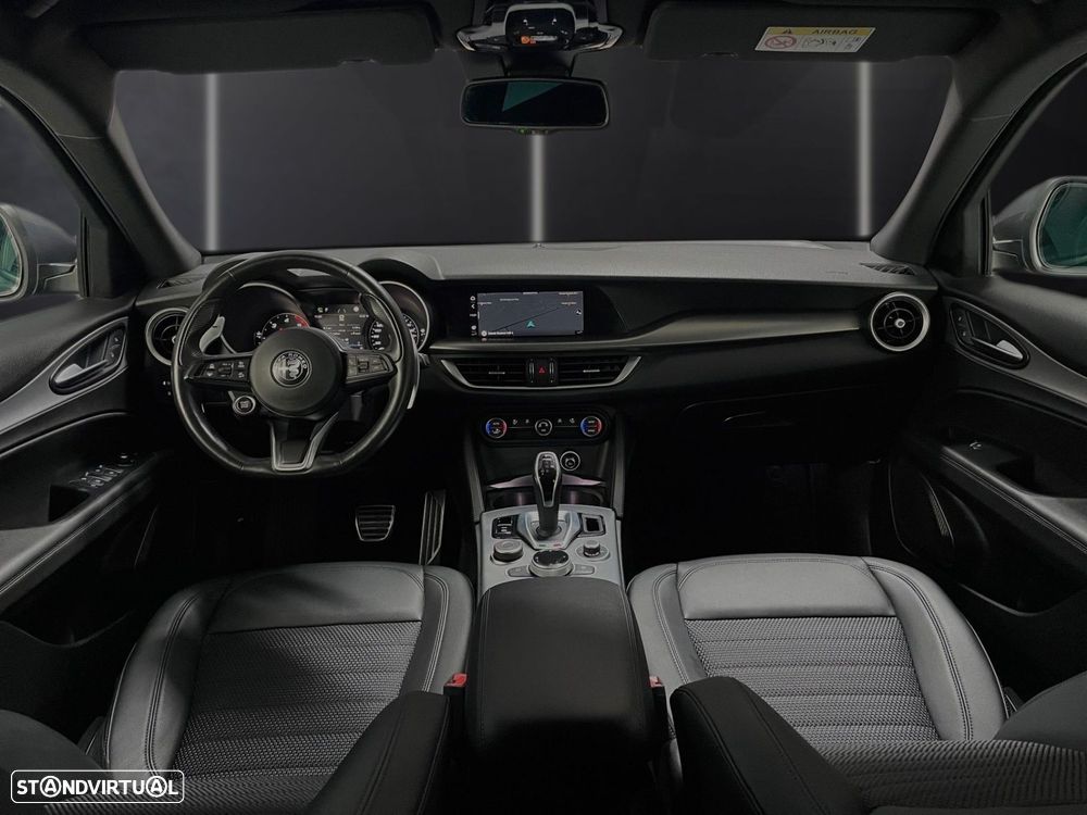 Alfa Romeo Stelvio 2.2 D Sprint AT8 - 8