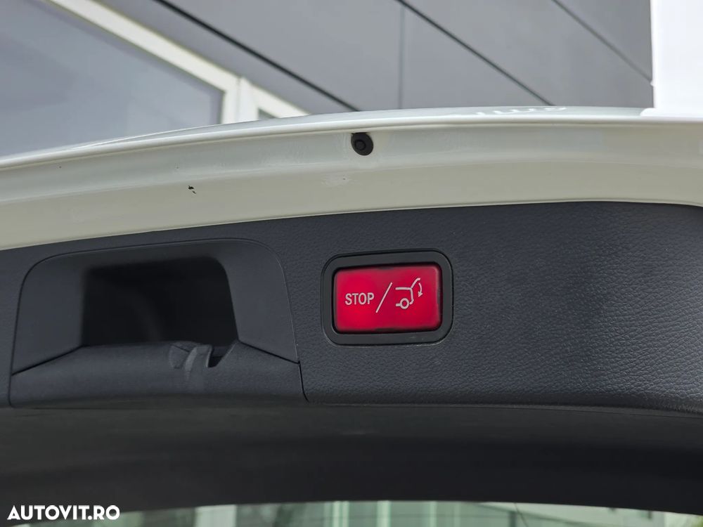 Mercedes-Benz GLC - 15