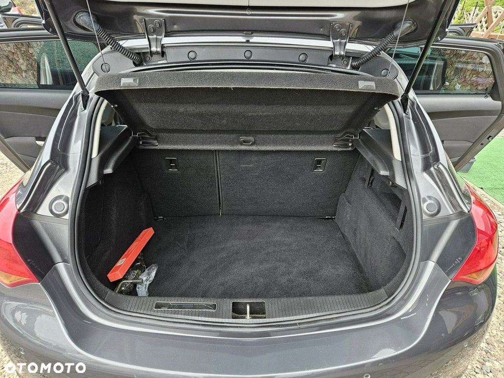 Opel Astra - 18