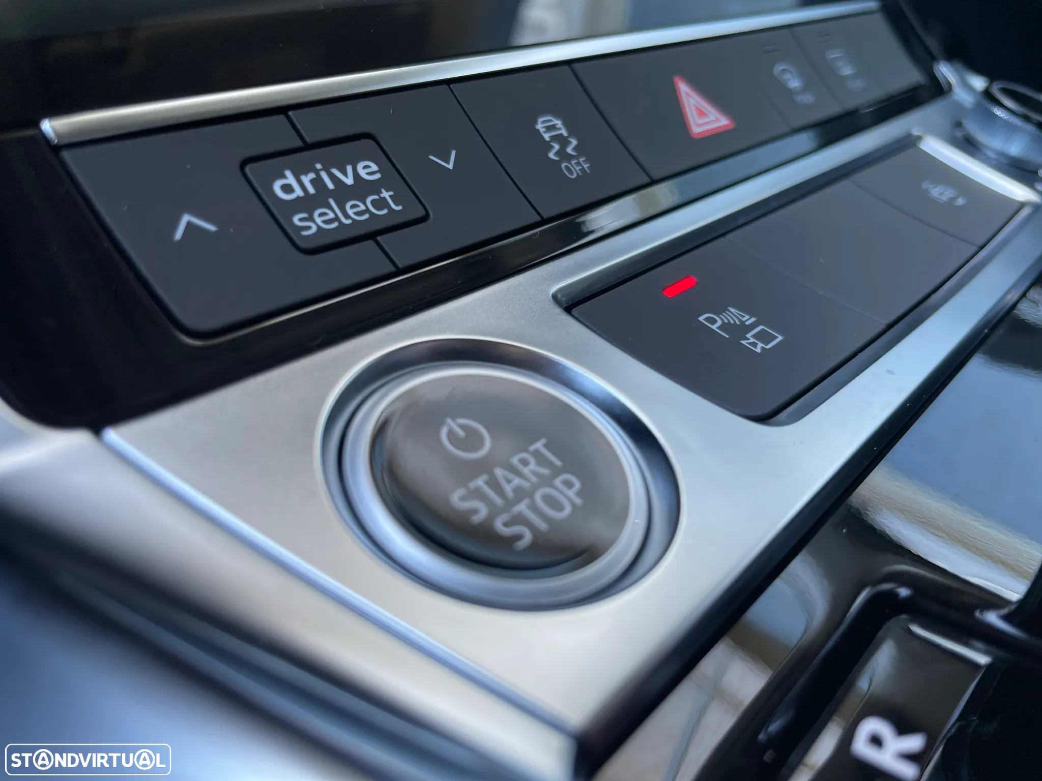 Audi Q8 e-Tron 55 quattro Advanced - 27