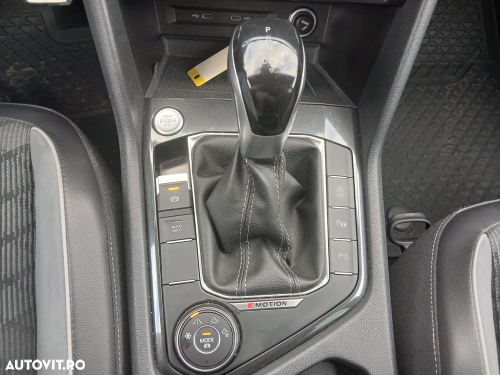 Volkswagen Tiguan 2.0 TSI OPF DSG 4Motion R-Line - 17