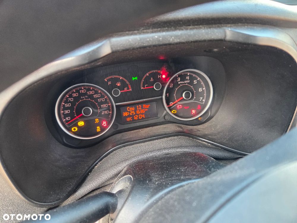 Fiat Doblo Maxi Active - 13