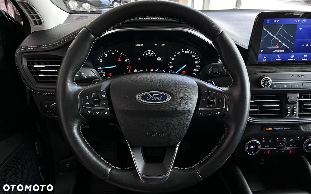 Ford Focus 1.5 EcoBoost Vignale - 11